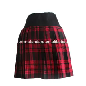 Saia curta uniforme estilo japonês vermelho e preto, cor preta