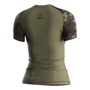 Camiseta de Protección Solar para Mujer Hecha con Tela de Secado Rápido y Suave que Combina una Sensación Ligera con Rendimiento Protector para Deportes Acuáticos y BJJ - Product Image 6
