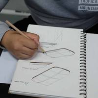 Servicios de Diseño Gráfico Profesional, Controlados por Aplicación, Procesamiento de Imágenes de Pósteres con Photoshop, Diseño de Álbumes, Optimización de Imágenes Vectoriales con IA