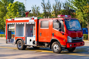 <span class=keywords><strong>Camion</strong></span> de pompiers compact 4x2 avec mini réservoir d'eau de 3000L pour les interventions d'urgence incendie à petite échelle dans les écoles et les communautés - Product Image 4