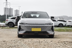 Véhicule bon marché en Chine <span class=keywords><strong>vente</strong></span> chaude Changan Univ 1.5T 2.0T 2024 voitures d'<span class=keywords><strong>occasion</strong></span> Changan UNI-V IDD voiture à essence à vendre - Product Image 3