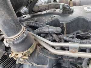 รถแทรกเตอร์ฟาร์มมือสอง T6080 75 แรงม้า ขับเคลื่อน 4 ล้อ คุณภาพสูง พร้อมหลังคาบังแดดอย่างดี รุ่นใหม่ล่าสุด - Product Image 4