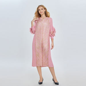 "Vestido plisado con volantes de gasa de estilo africano de talla grande sostenible para mujer" - Product Image 3