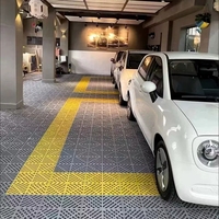 Hochwertige Rutschfeste Garage-Kunststoffbodenplatten Wasserdicht Leicht zu Reinigen Fabriklieferung für Garagenreparatur