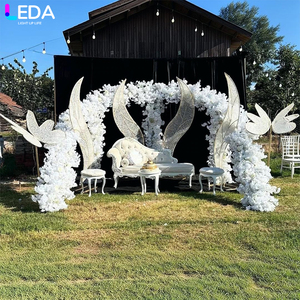 Fondo Metálico Blanco LEDA para Eventos y Fiestas al Aire Libre, Fondo de Hierro Compuesto con Forma de Algas Marinas con LED para Bodas - Product Image 3