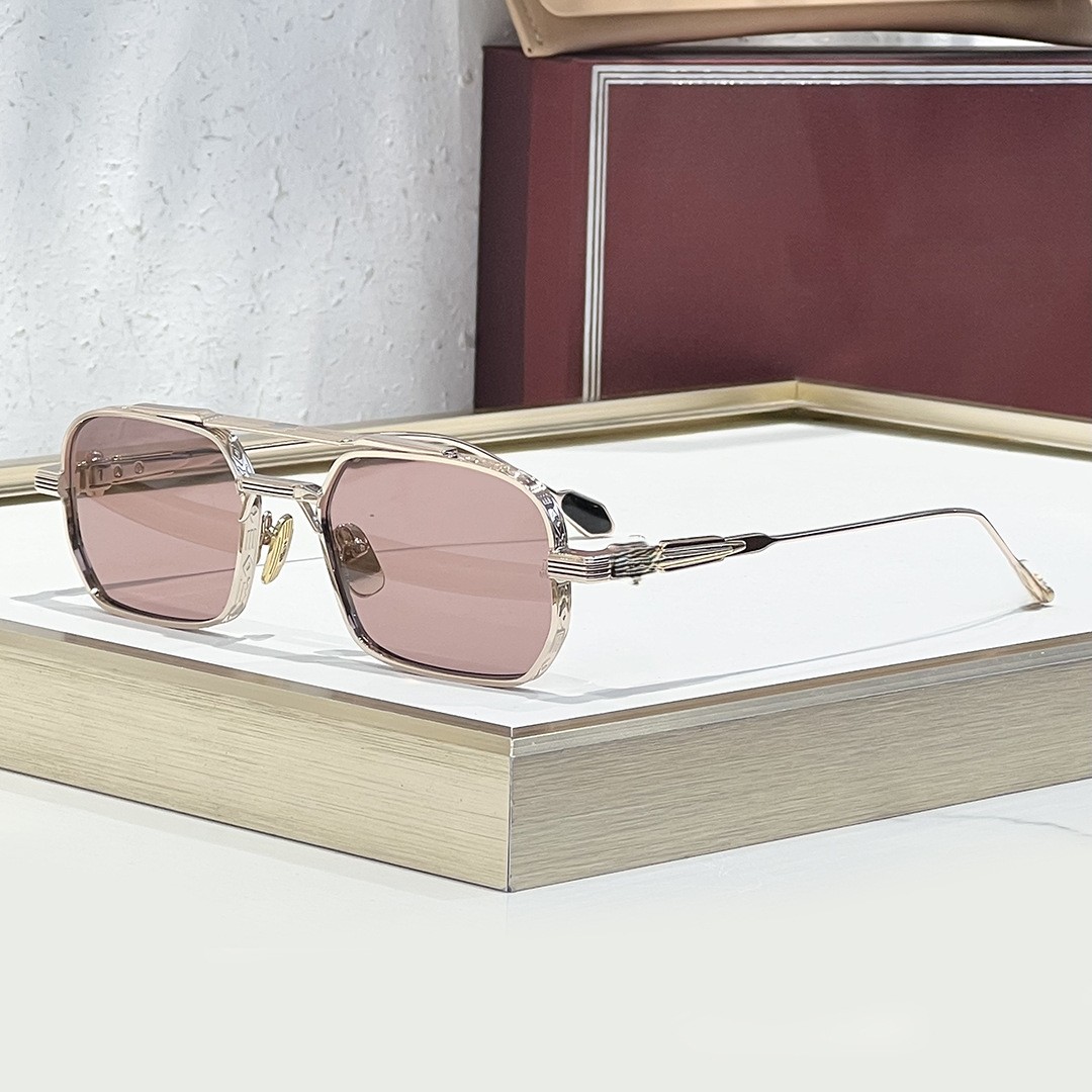 Rose gold frame pink