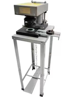 Perforateur de rideaux à conception ergonomique pour une installation rapide et facile des tringles à rideaux, sans effort et mains libres