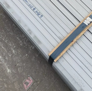 Barres plates en acier inoxydable de la série 200 laminées à chaud, finition de surface élégante BA, haute résistance à la traction, polies, norme ASTM, qualité alimentaire - Product Image 3