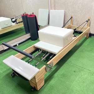 Machine de Pilates Reformer Professionnelle Portable en Bois pour Ensemble de Fitness, Chaise et Boîte, Lit de Pilates en Bois d'Érable Premium pour la Maison - Product Image 4