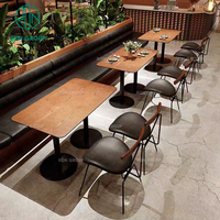 Table et chaises de restaurant en bois noir incurvées en demi-cercle, canapé, banquette, mobilier pour café