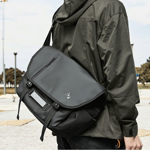 Bolsos Mensajeros Oxford Impermeables para Hombre - Bolso de Hombro Ligero Antirrobo para Exteriores con Decoración de Letras - Product Image 2