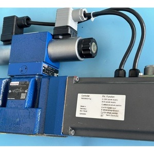 วาล์วควบคุมทิศทางแบบสัดส่วน Rexroth รุ่น 4WRKE10E25L-3X/6EG24EK31/A1D3M อุปกรณ์ควบคุมไฮดรอลิก - Product Image 1