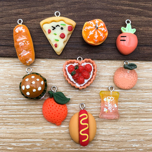 Colgante de resina con diseño de fruta de dibujos animados (naranja y hamburguesa), accesorio de joyería DIY de tamaño mediano para decoraciones creativas - Product Image 4