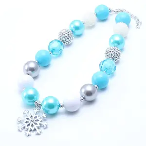 New Arrival Kids Chunky White And Bule Bubblegum Beads Snowflake Pendant Necklace For Baby Girls