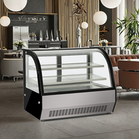 Vitrine réfrigérée YT900CT 0.9M avec plateau en verre incurvé, refroidissement par ventilateur, pour chocolats et produits de boulangerie