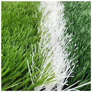 Terrain <span class=keywords><strong>de</strong></span> football <span class=keywords><strong>Tapis</strong></span> <span class=keywords><strong>de</strong></span> gazon artificiel <span class=keywords><strong>Tapis</strong></span> <span class=keywords><strong>de</strong></span> terrain <span class=keywords><strong>de</strong></span> jeu pour la maternelle Couverture <span class=keywords><strong>de</strong></span> sol extérieure Pelouse <span class=keywords><strong>de</strong></span> simulation artificielle - Product Image 2