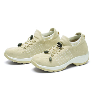 <span class=keywords><strong>Zapatillas</strong></span> <span class=keywords><strong>Deportivas</strong></span> Casuales para <span class=keywords><strong>Hombre</strong></span>, Diseño de Malla Ligera con Placa de Carbono, para Maratón y Entrenamiento en Carretera - Product Image 2