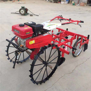 Machine de couverture de film autopropulsée pour serres de légumes, champs de pastèques et d'arachides, avec moteur, facile à utiliser - Product Image 3