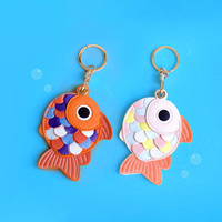Porte-clés en cuir poisson-clown mignon, porte-clés personnalisé en cuir avec dragonne et breloque de sac, cadeau artisanal fait main