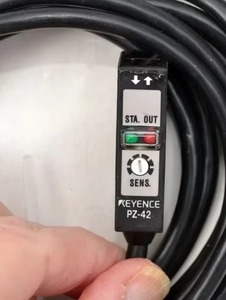 เซ็นเซอร์ Keyence PZ-42N อุปกรณ์โฟโตอิเล็กทริกขนาดกะทัดรัดสำหรับการตรวจจับวัตถุอย่างแม่นยำ ขายดีที่สุด มีจำหน่ายแล้ว - Product Image 4