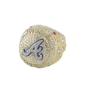 Anillo de Campeonato de los Atlanta Braves 2021, Chapado en Platino, Aleación con Cristales de Estrás, Diseño Tradicional con Cierre Magnético, para Hombre - Product Image 1