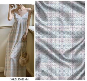 Tissu en rayonne populaire, idéal pour les robes d'été - Product Image 3