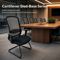 Chaise de conférence moderne ergonomique avec base à patins sans roulettes et dossier en maille pour salle de réunion, formation et conseil d'administration