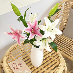 Flor Artificial de Lirio con Aspecto Realista para Decoración del Hogar, Mesa de Sala de Estar y Accesorios de Fotografía de Bodas, Ocasión de Acción de Gracias - Product Image 1