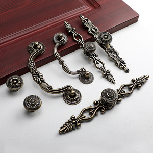 Poignées de meuble en bronze antique, en alliage de zinc moulé sous pression, style européen, pour armoire et tiroir, rondes, à trou unique - Product Image 1