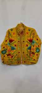 Veste courte d'hiver en velours vintage Suzani faite à la main avec poche | Veste bohème | Blouson bomber |   Manteau d'hiver chaud en coton Suzani - Product Image 3