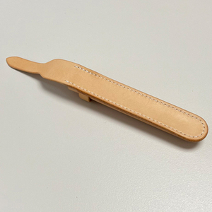 <span class=keywords><strong>Estuche</strong></span> <span class=keywords><strong>para</strong></span> bolígrafos con solapa de cuero sin teñir Portalápices de cuero curtido vegetal hecho a mano - Product Image 5