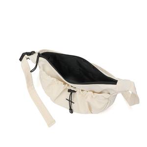 Bolso Bandolera Yingchunuo Tipo Dumpling, Color Rojo y Blanco, Cierre con Cordón y Cremallera, Impermeable, para Uso Diario - Product Image 3