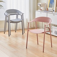 Chaise de salle à manger empilable en plastique épais de haute qualité avec dossier ergonomique, chaise de salle à manger en PP colorée empilable