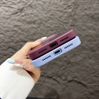 Coque semi-transparente effet seconde peau avec aimant intégré et protection d'objectif pour iPhone 18 17 16 Pro Max, anti-traces de doigts