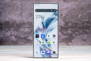 Teléfono Inteligente Nubla Redmagic 11 Pro Versión Global, Snapdragon 8 Elite Gen5, 7500 mAh, Carga Rápida de 100 W, Teléfonos Móviles para Juegos - Product Image 2