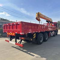 Camión Grúa Nuevo M3000 8x4 de China Shaanxi Automobile Delong con Motor Weichai de 350 Caballos de Fuerza, Combinación de Colores Rojo y Amarillo