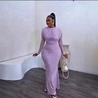 Robe plissée élégante et ajustée à manches longues pour femme, couleur unie, style chic et moulant