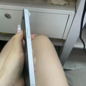 iPhone 13 Ricondizionato Originale Sbloccato USA, Economico, 4GB+128GB/256GB/512GB, Fotocamera Posteriore <span class=keywords><strong>12</strong></span>.1MP - Product Image 4