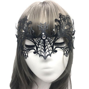 Accesorio de Disfraz para Fiesta de Halloween, Máscara de Murciélago Sexy, Media Cara Hueca, Protector Facial de Metal con Pedrería, para Mujer - Product Image 5