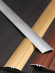 Bande <span class=keywords><strong>de</strong></span> transition <span class=keywords><strong>de</strong></span> plancher en aluminium anti-dérapant Offre Spéciale seuils <span class=keywords><strong>de</strong></span> transition <span class=keywords><strong>de</strong></span> conception moderne pour les planchers en laminite en aluminium - Product Image 4