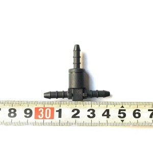 Connecteur en T en plastique pour conduite de carburant automobile, 6 mm, à raccord rapide, trois voies - Product Image 2