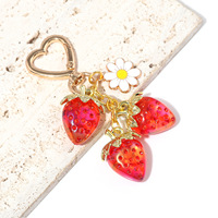 Nouveau style, mignon et tendance, porte-clés en métal, motif fleur et trois fraises, pour cadenas d'amour, pendentif pour sac et voiture, accessoire élégant pour sac et voiture