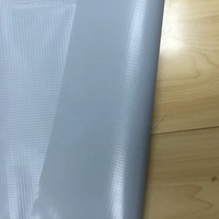 Rouleau de tissu de bâche pour camion tissu enduit bâche enduite pvc stock rouleau de bâche en PVC