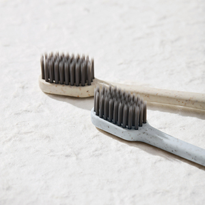 Fournitures hôtelières : Brosse à dents jetable, shampoing, lotion corporelle, chaussons, ensemble d'accessoires hôteliers pour hôpitaux, maisons, hôtels, voyages et spas - Product Image 4