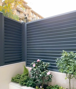 Clôture de cour moderne en métal et aluminium Revêtement en poudre personnalisé Conception de limites de <span class=keywords><strong>louvre</strong></span> avec modélisation 3D pour la clôture de sécurité de la maison - Product Image 5