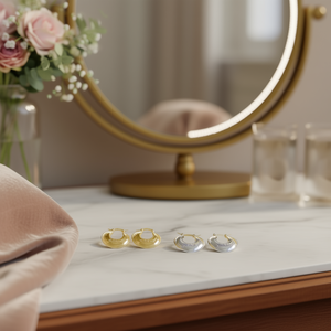 Orecchini a Cerchio alla Moda Placcati in Oro, Gioielli Unisex Trendy in Lega di Zinco, Orecchini Statement di Tendenza - Product Image 2