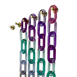 Décoration murale verticale ronde en résine faite à la main avec chaîne, thème artistique pour la décoration de Noël à la maison, ensemble multi-pièces - Product Image 6
