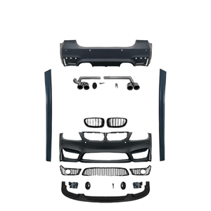 Nouveau kit carrosserie pour BMW Série <span class=keywords><strong>3</strong></span> E90 2005 2006 2007 2008 style M4, pare-chocs avant/arrière, jupes latérales avec feux antibrouillard intégrés - Product Image 1