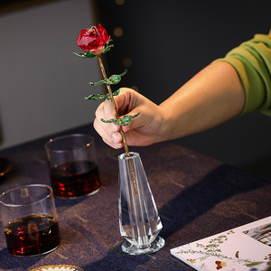 Fleur en verre rouge rose Darz Crystal dans un vase, cadeau romantique pour petite amie ou épouse - Product Image 4