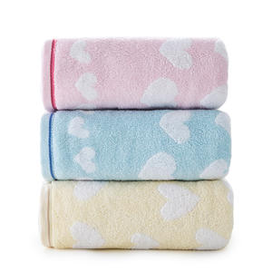 Ensemble de serviettes de bain en coton avec broderie de cœur de dessin animé, 70x140 cm, pur coton, doux et absorbant, pour usage domestique M2913 - Product Image 1